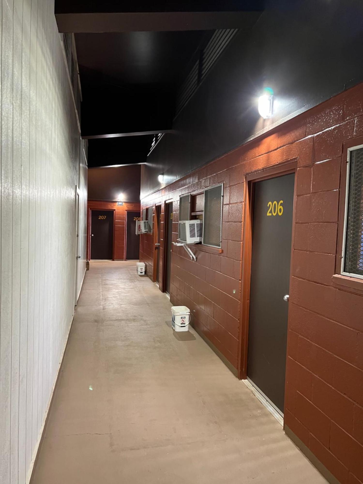 Tip Top Motel Лихуэ Экстерьер фото