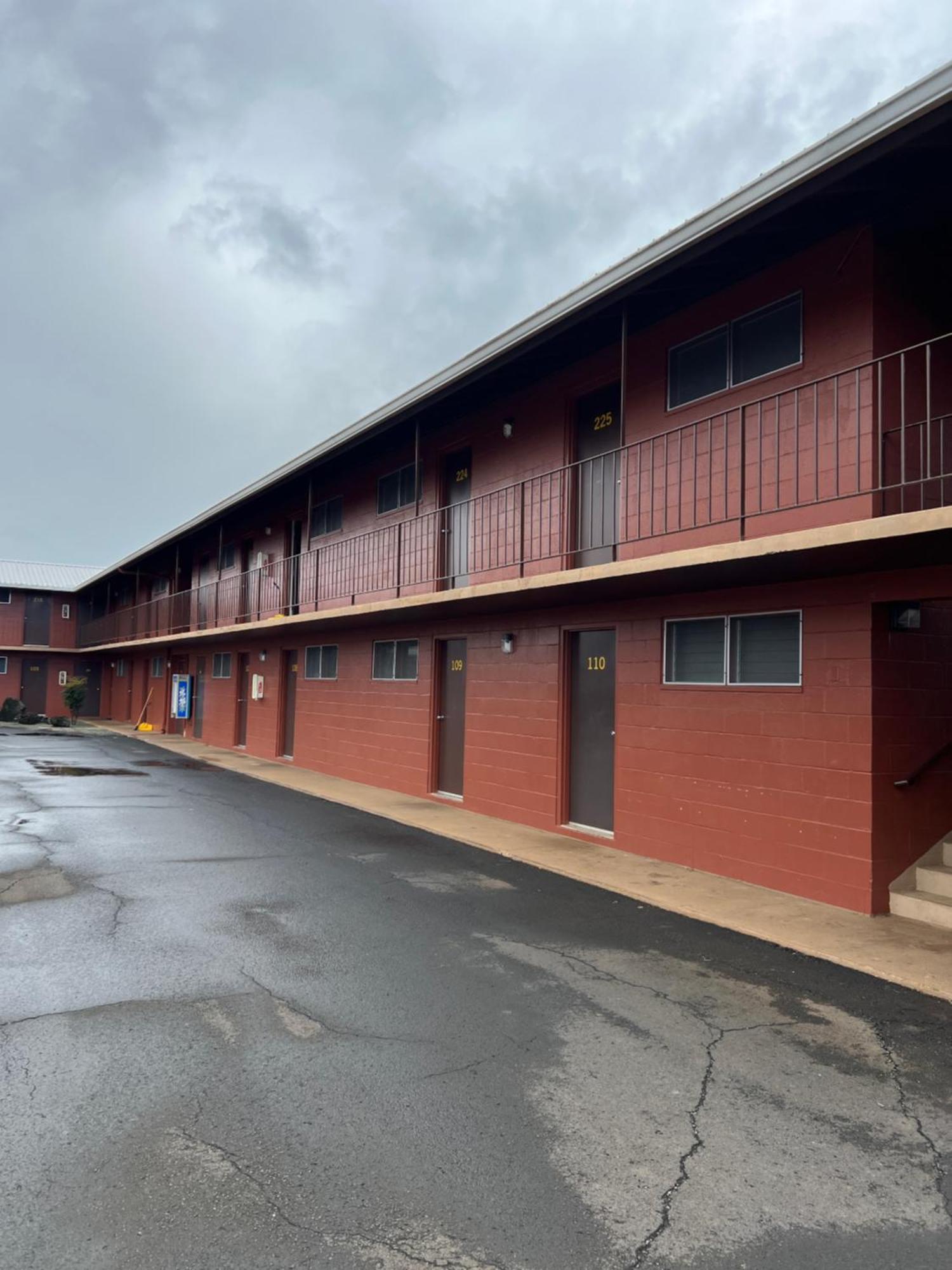 Tip Top Motel Лихуэ Экстерьер фото